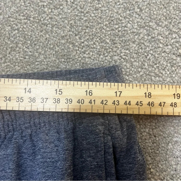 Rhone men’s shorts heather blue size XL - Picture 5 of 7